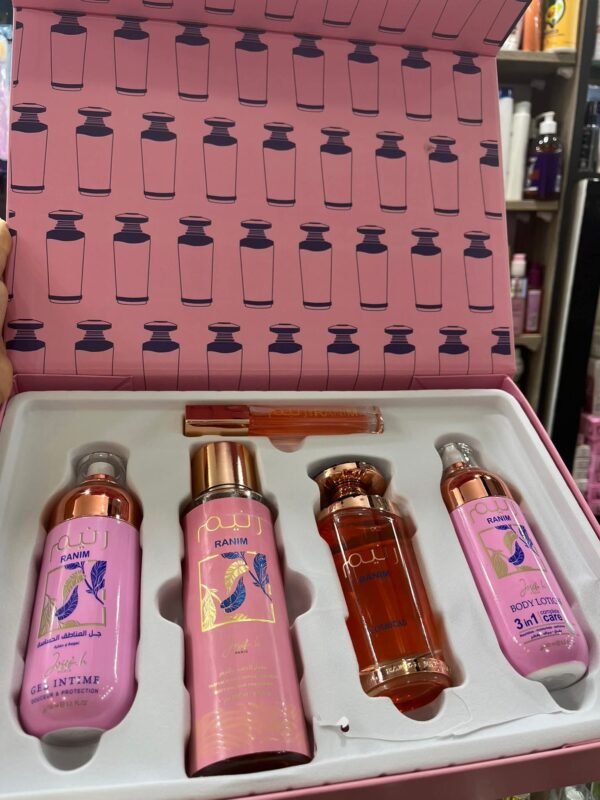 69d379718cf02-1775466865 Coffret rose flower